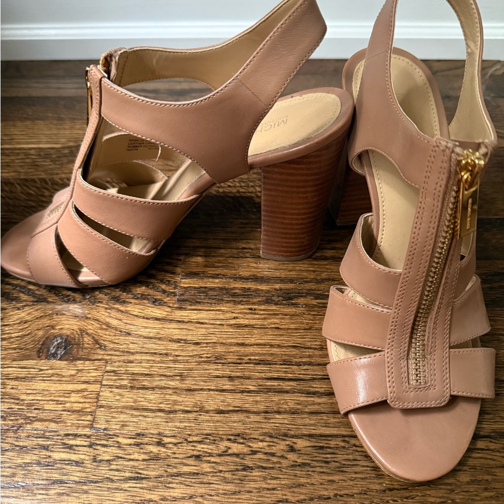 Elegant Tan Women's Heels